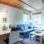 Am Prerowstrom Apartment Prerow
